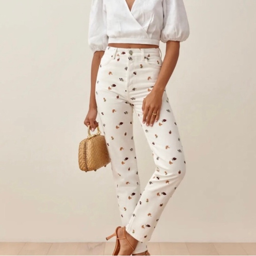 NWOT- Reformation Fruit Embroidery Jeans